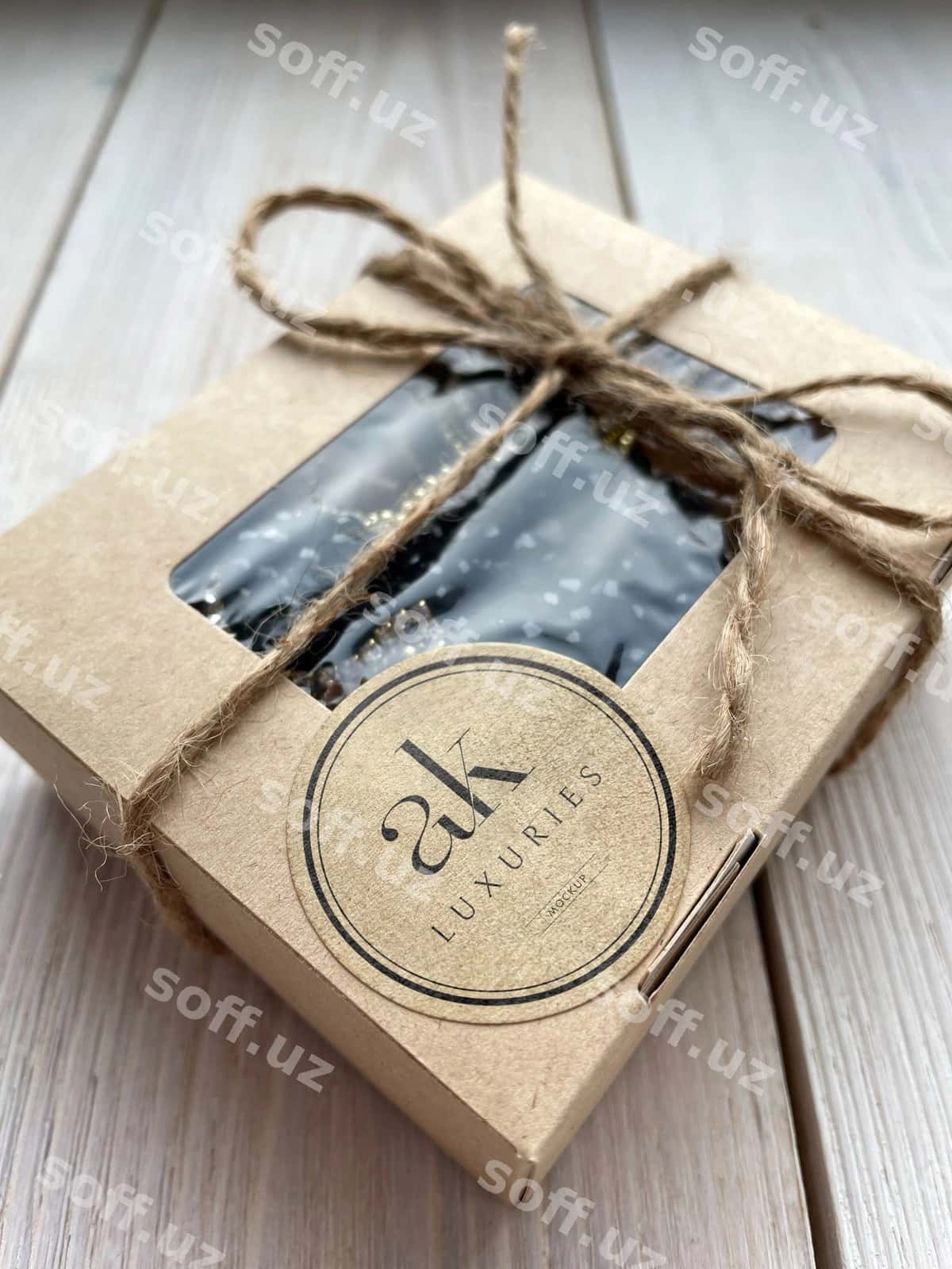 Logo mockup karton sovg'a qutisi | Logo mockup carton gift box 1