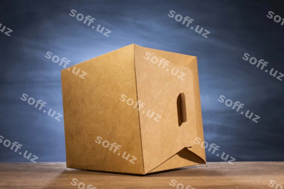 Maxfiy quticha qadoqlash namunasi | Mystery box packaging mockup 1