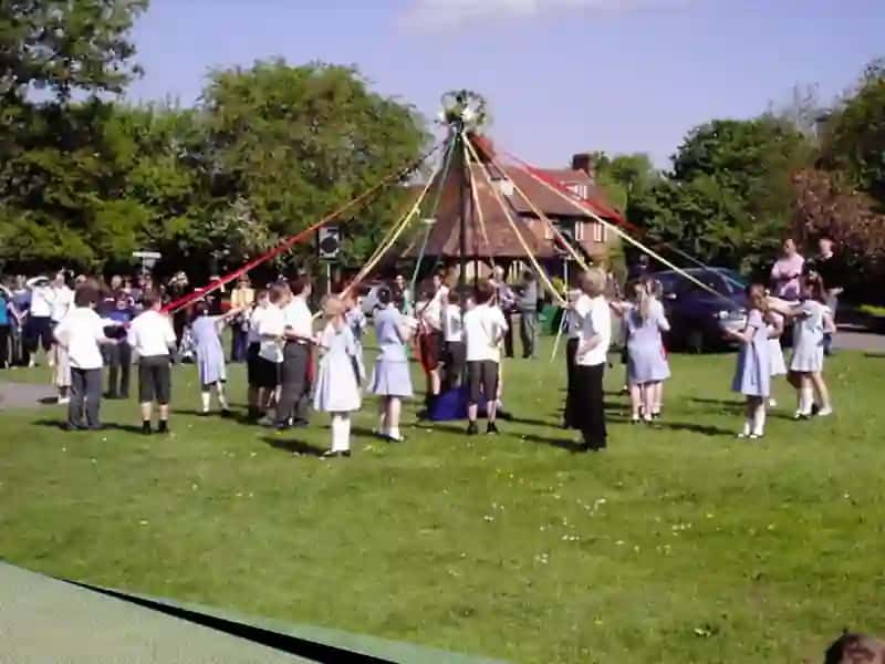 May Day holiday lesson plan 3