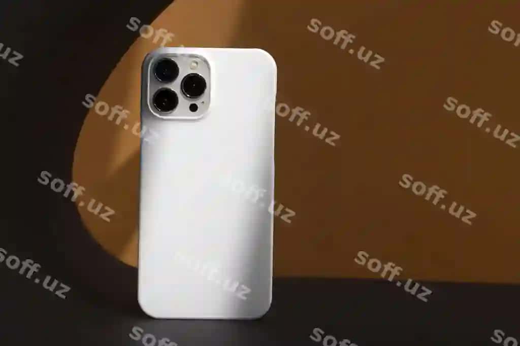 Smartfon qadoqi studio namunasi | Smartphone case studio mockup