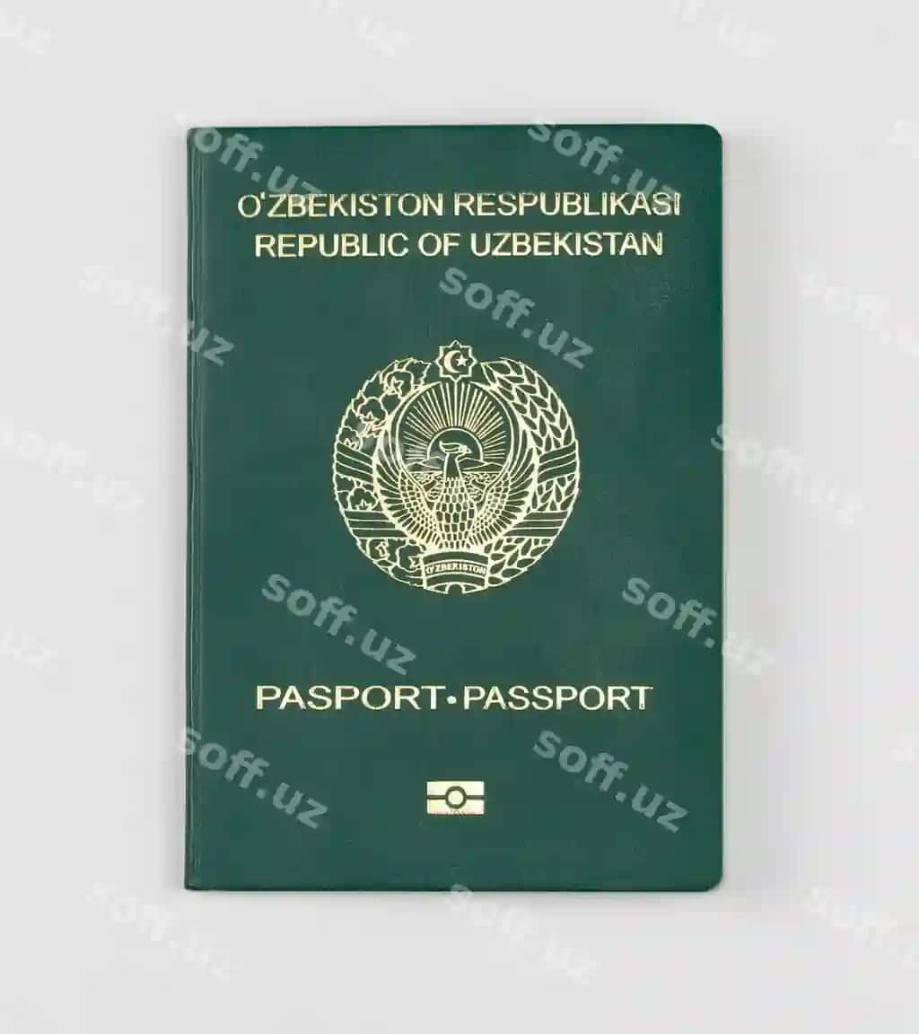 O'zbekiston pasporti oq orqa fonda ajralangan yuqori ko'rinish | Uzbekistan passport white background isolated top view