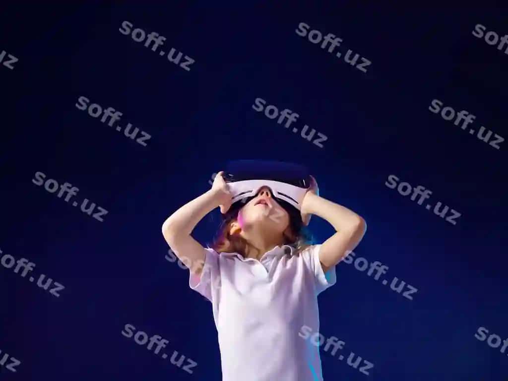 Qiz VR qozon oyinini tajribo etmoqda, bola o'yin gadzhetini ishlatmoqda, virtual realitet. | Girl experiencing vr headset game child using gaming gadget virtual reality