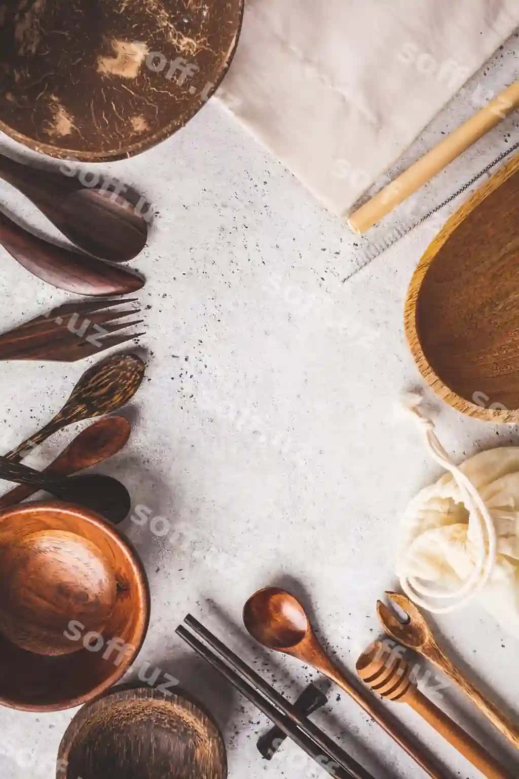 Ekologik toza bambukdan yasalgan pichoq idishlari nusxa ko'chirish maydoni nol chiqindi kontseptsiyasi | Eco friendly bamboo cutlery dishes copy space zero waste concept