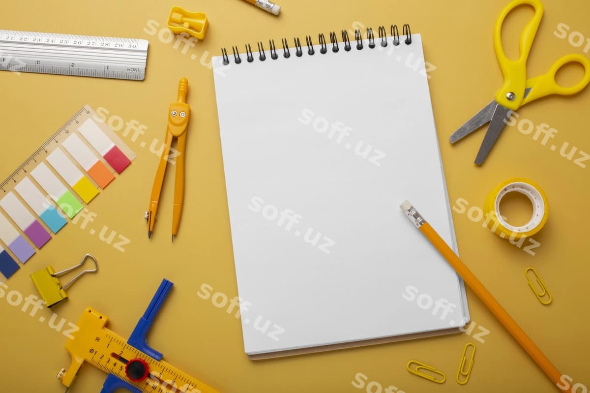 Kolaj maktab buyumlari mockup dizayni | Collage school items mockup design