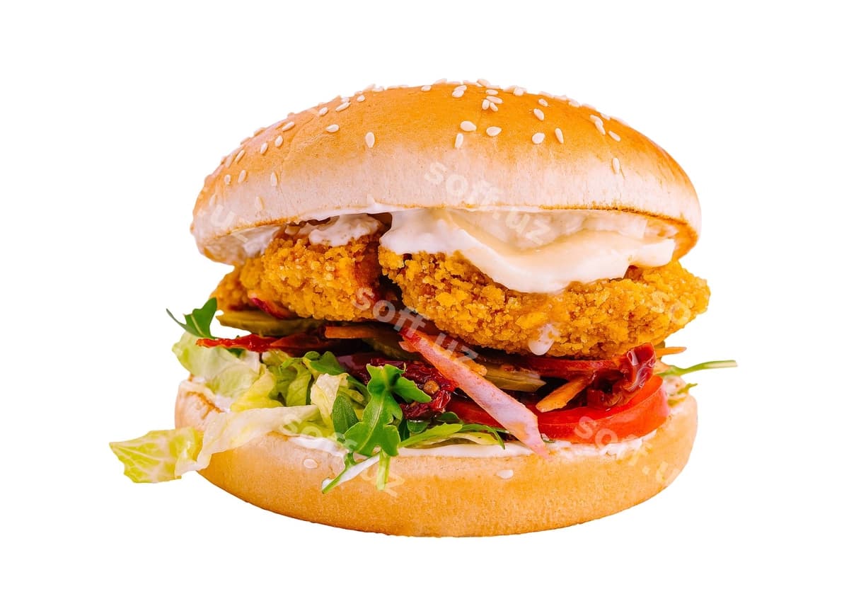 Qurqat tovuq burgeri ajraltirilgan oq | Crispy chicken burger isolated white