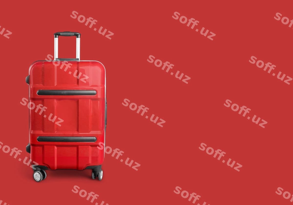 Qizil tayyoraq qizil fondaa | Red suitcase red background