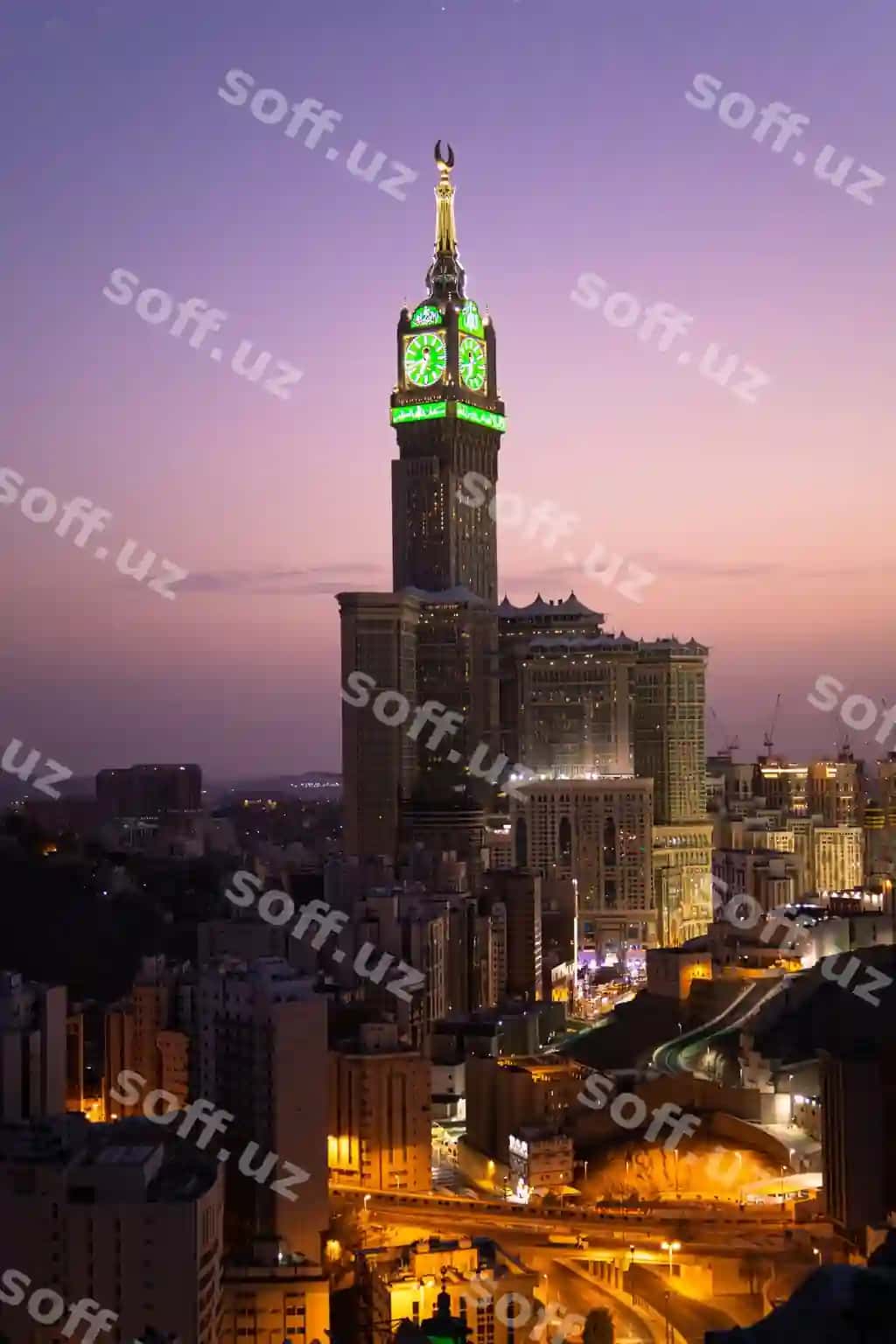Soat tori 12:40 da ishlaydi | Clock tower with time 12 40 it